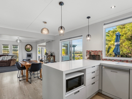 Alexander Real Estate | Te Puke - 11 Wiltshire Place - Te Puke