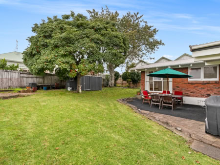 Alexander Real Estate | Te Puke - 180 Boucher Avenue - Te Puke