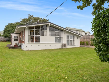 Alexander Real Estate | Te Puke - 180 Boucher Avenue - Te Puke