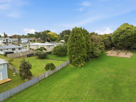 Alexander Real Estate | Te Puke - 257a Boucher Avenue - Te Puke